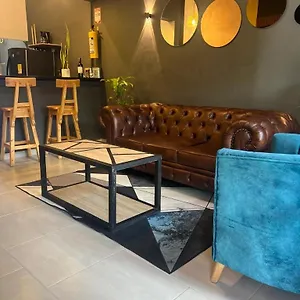 Confort Poblado Apartment Medellin